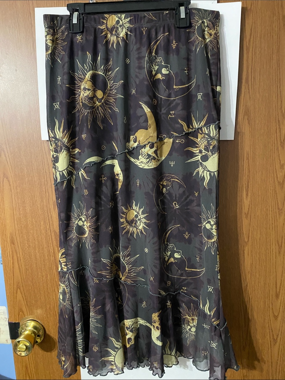 Cosmic Aura  ruffle skirt